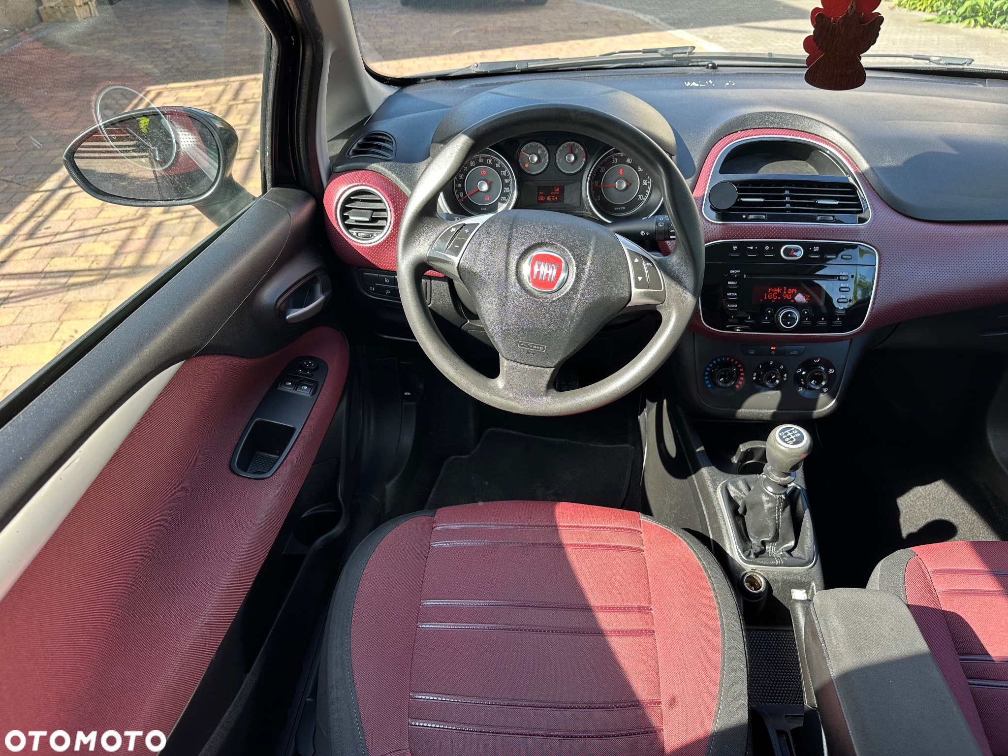 Fiat Punto Evo 1.4 16V Multiair Emotion - 11