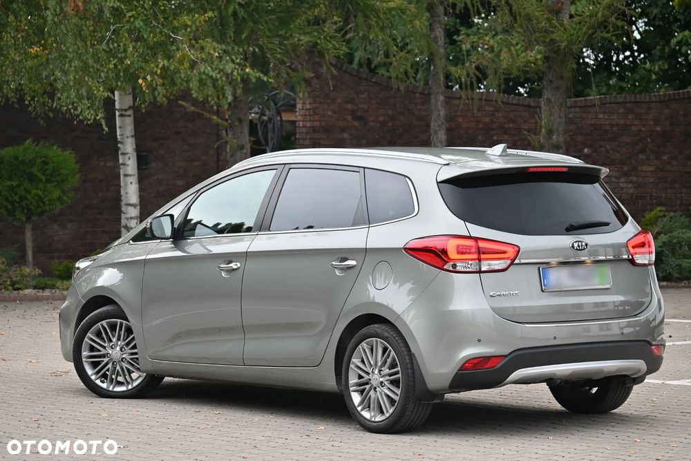 Kia Carens 2.0 GDI Automatik Edition 7 - 12