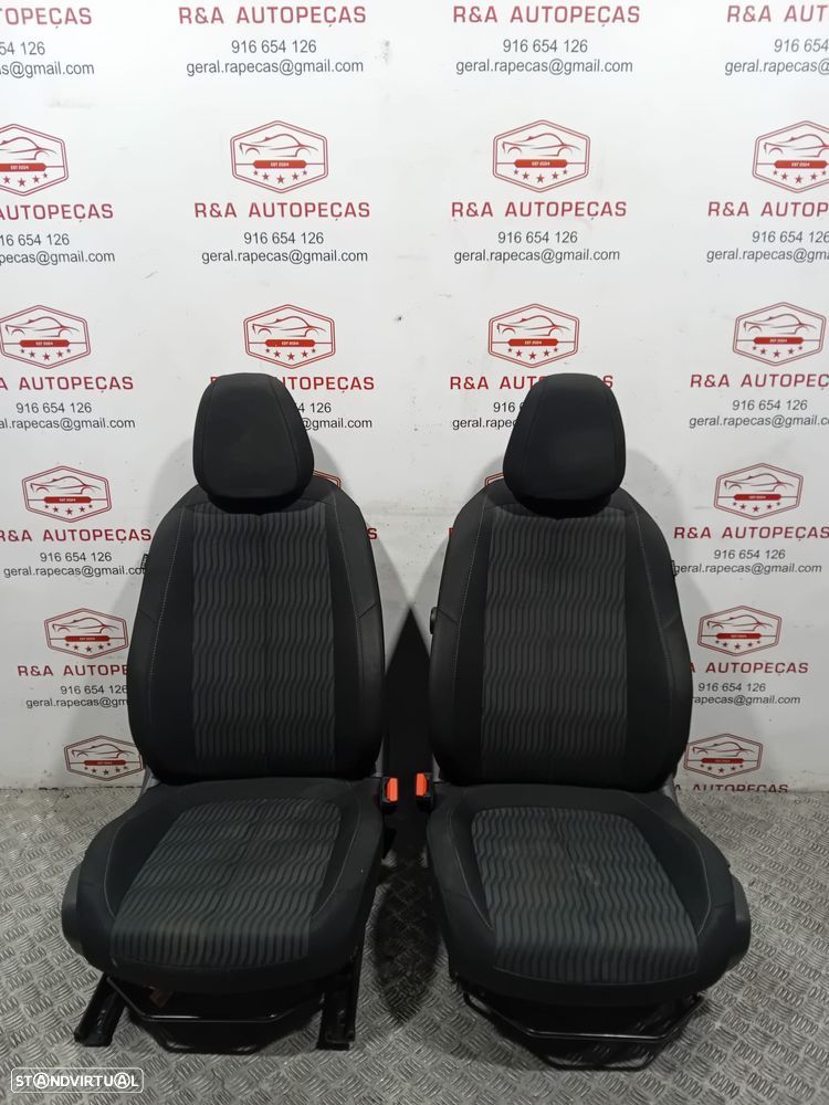 Conjunto de Bancos Peugeot 308 II SW Tecido Original - 10