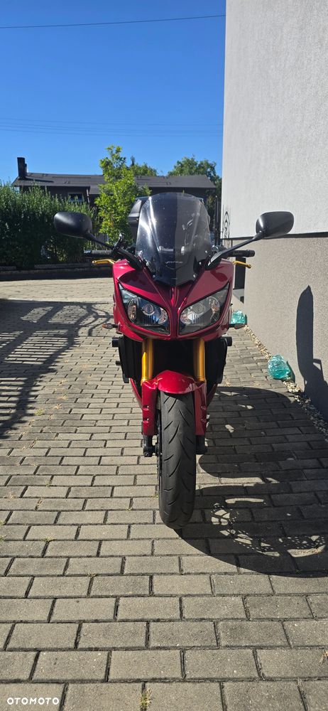 Yamaha FZ - 7