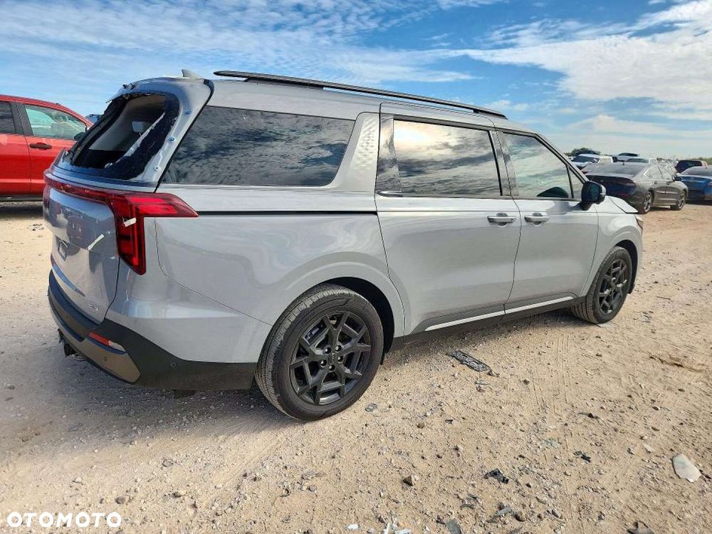 Kia Carnival 2026 photo 4