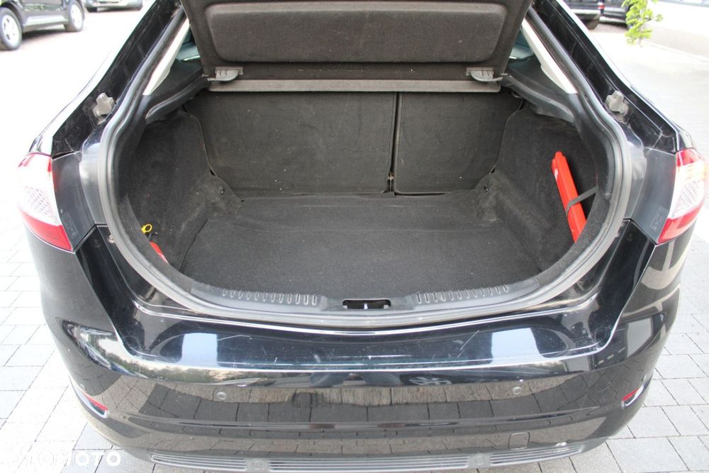 Ford Mondeo - 20