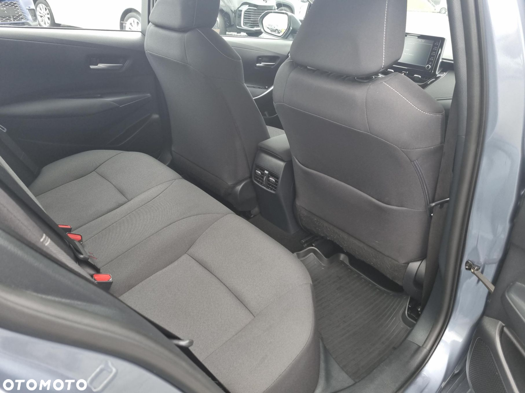 Toyota Corolla 1.5 Comfort MS - 12