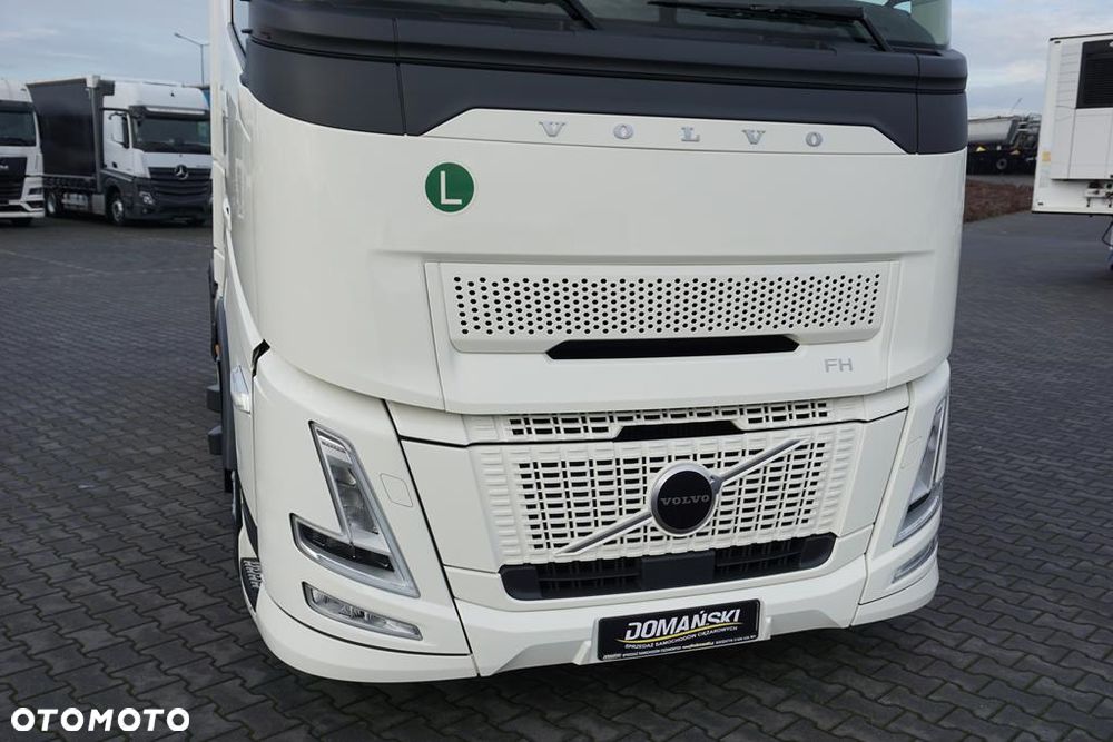 Volvo / FH / AREO / 460 / I – SAVE / LOW DECK / MEGA / XL / E 6 / ACC / I -COOL / NOWY MODEL - 24