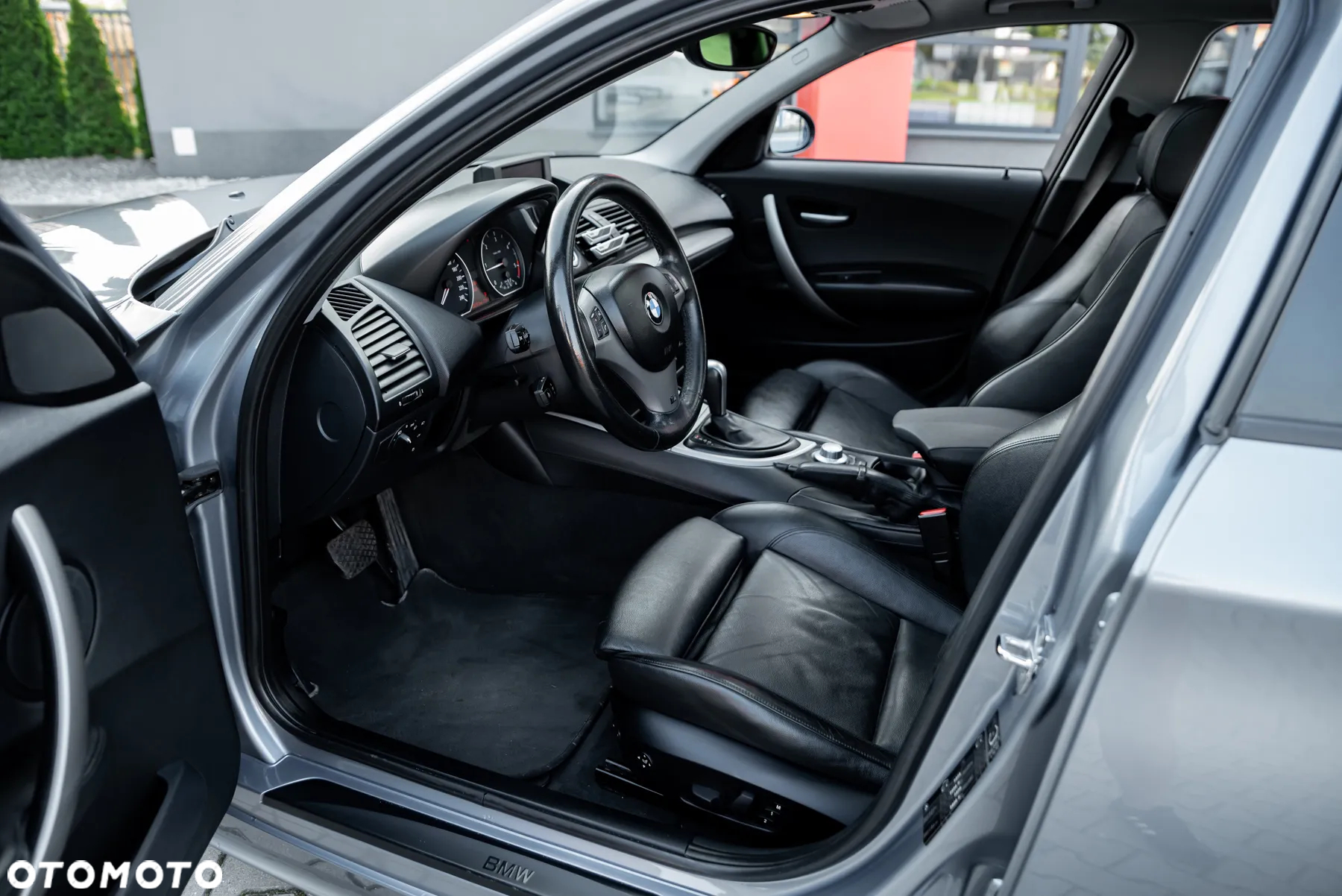 BMW Seria 1 - 10