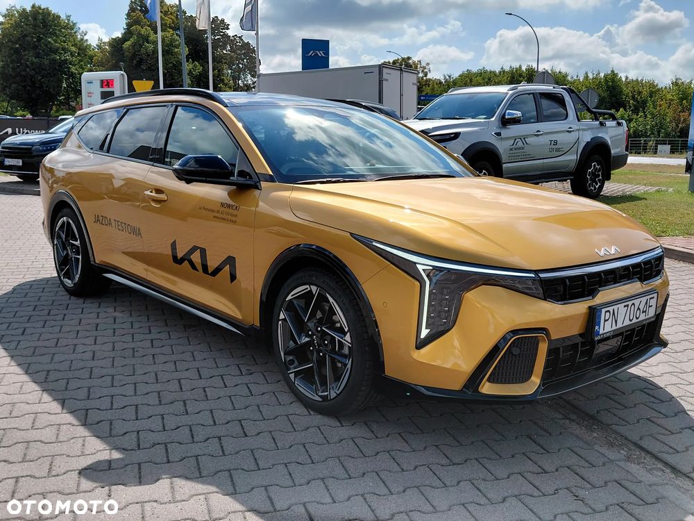 Kia K4 - 7
