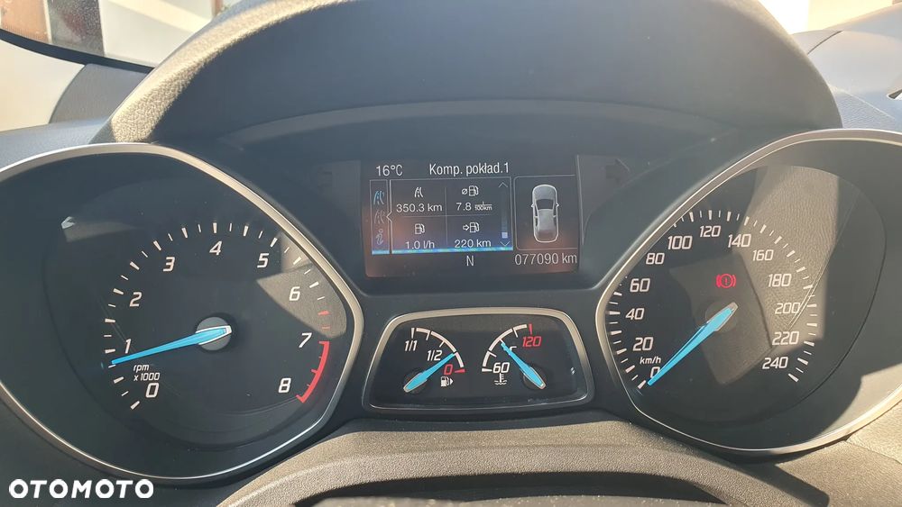 Ford Kuga 1.5 EcoBoost FWD Titanium ASS MMT6 - 14