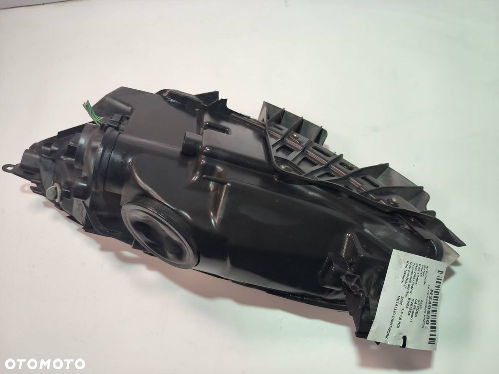 LAMPA PRAWA PRZÓD CITROEN C4 Picasso I 16298200 - 4