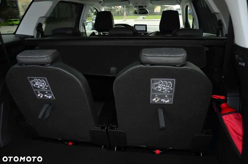 Peugeot 5008 BlueHDi 150 Allure - 25