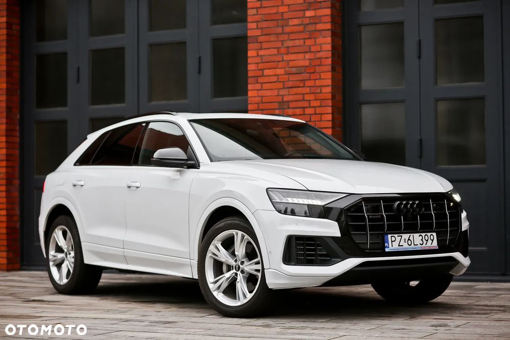 Audi Q8 - 2