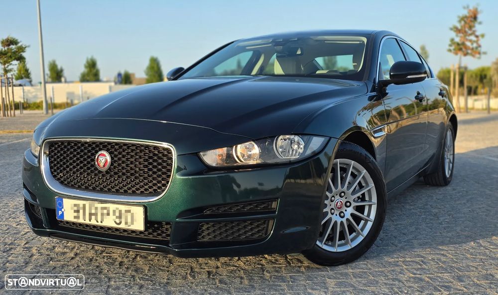 Jaguar XE 2.0 D Portfolio Aut. - 12