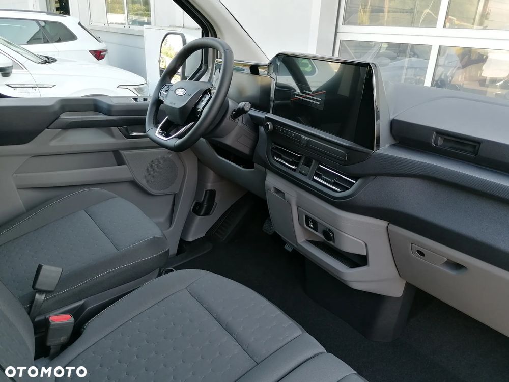 Ford Transit - 12