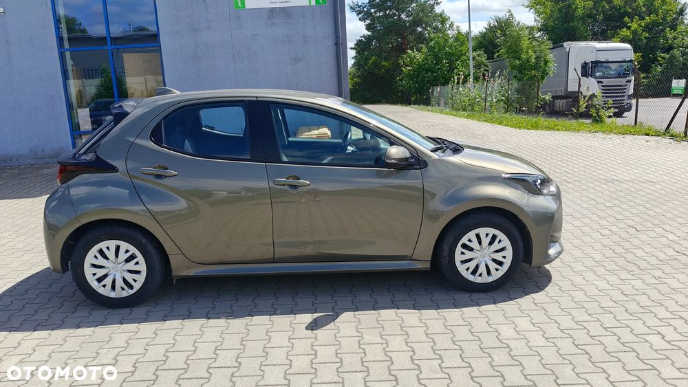 Toyota Yaris - 9