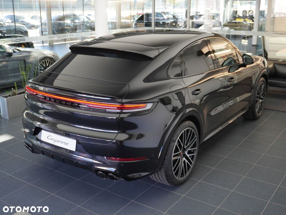 Porsche Cayenne E-Hybrid PHEV Black Edition - 16