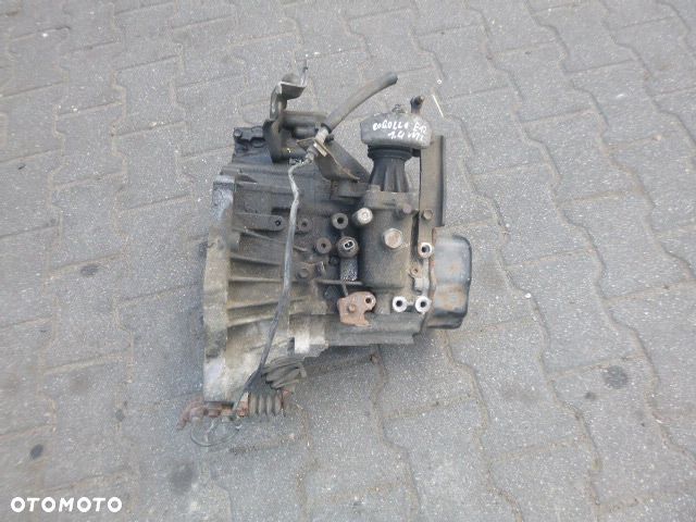 MANUALNA SKRZYNIA BIEGÓW TOYOTA COROLLA E12 1.4 16V - 11