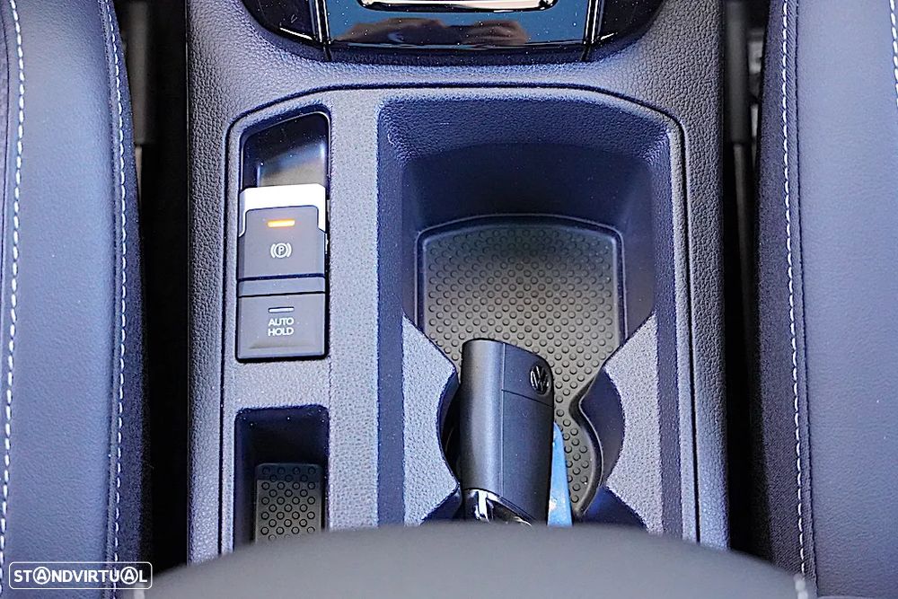 VW T-Roc 1.5 TSI R-Line DSG - 34