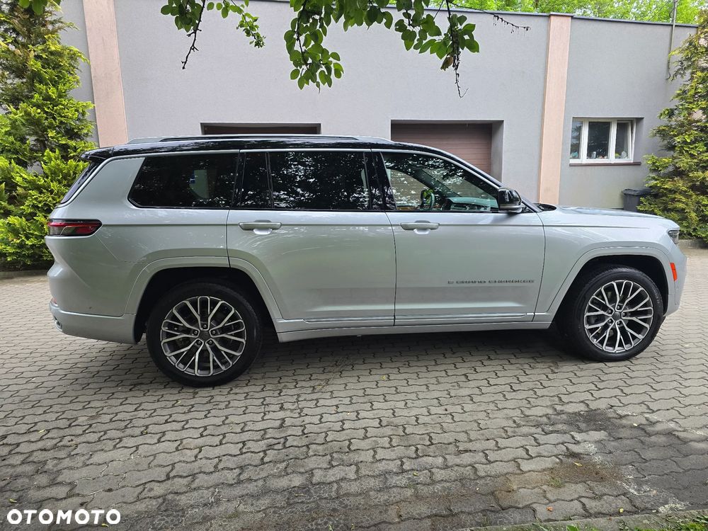 Jeep Grand Cherokee - 8