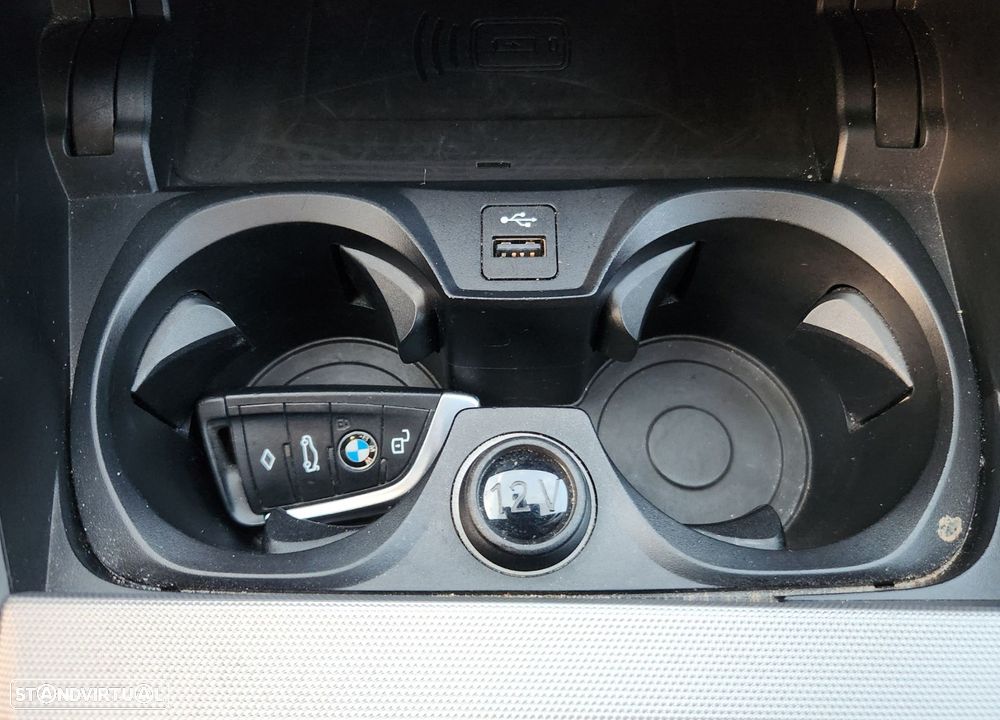 BMW 320 d Touring Aut. - 41