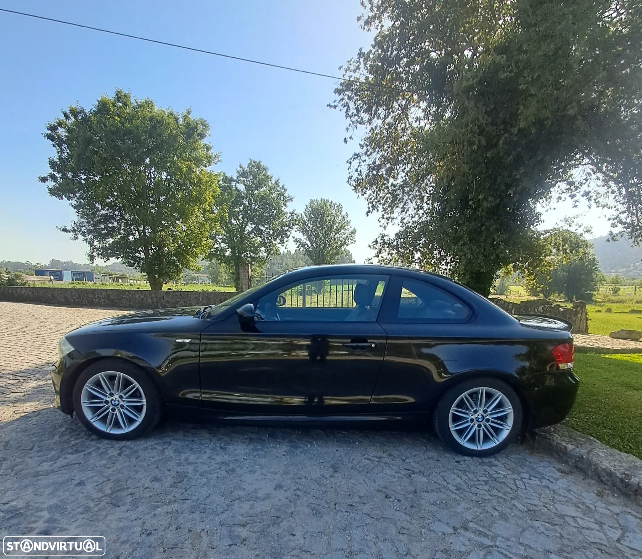 BMW 120 d Coupe Limited Edition Lifestyle c/ M Sport Pack - 5
