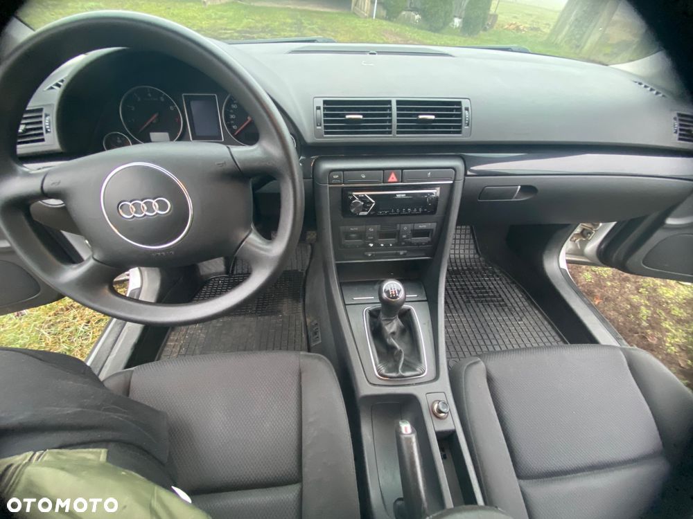 Audi A4 Avant 2 - 18
