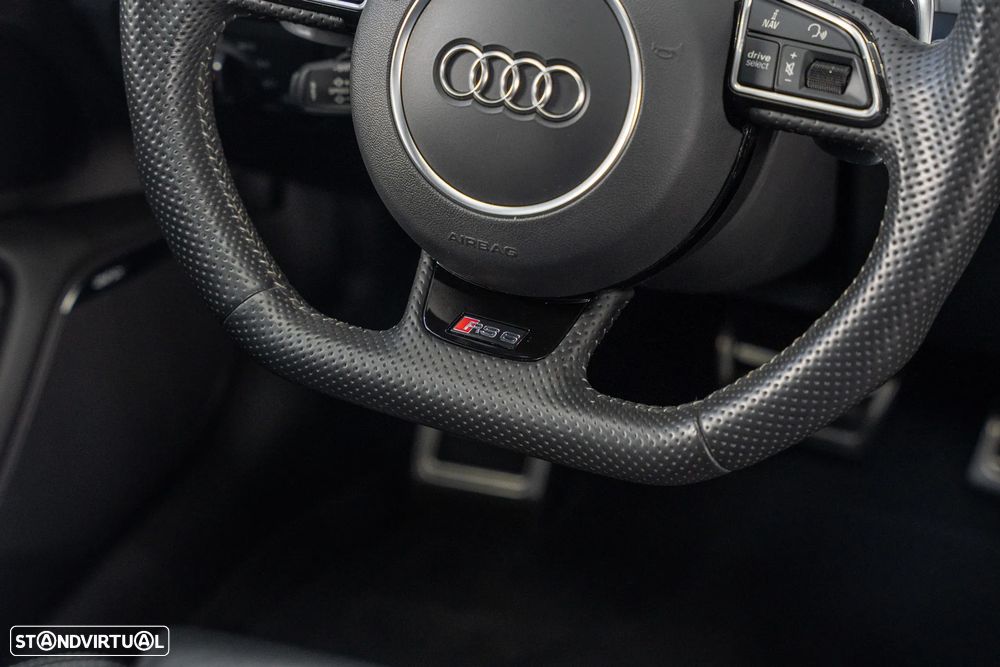 Audi RS6 Avant 4.0 TFSi quattro Tiptronic - 42
