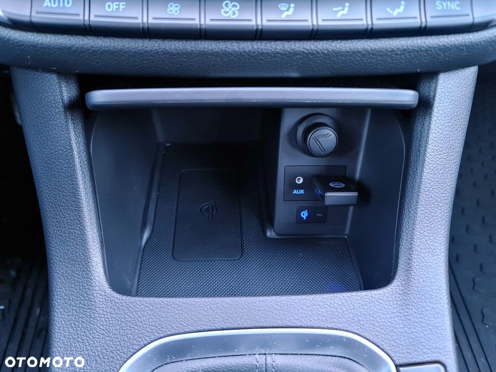 Hyundai i30 1.4 T-GDI Premiere Luxury - 24