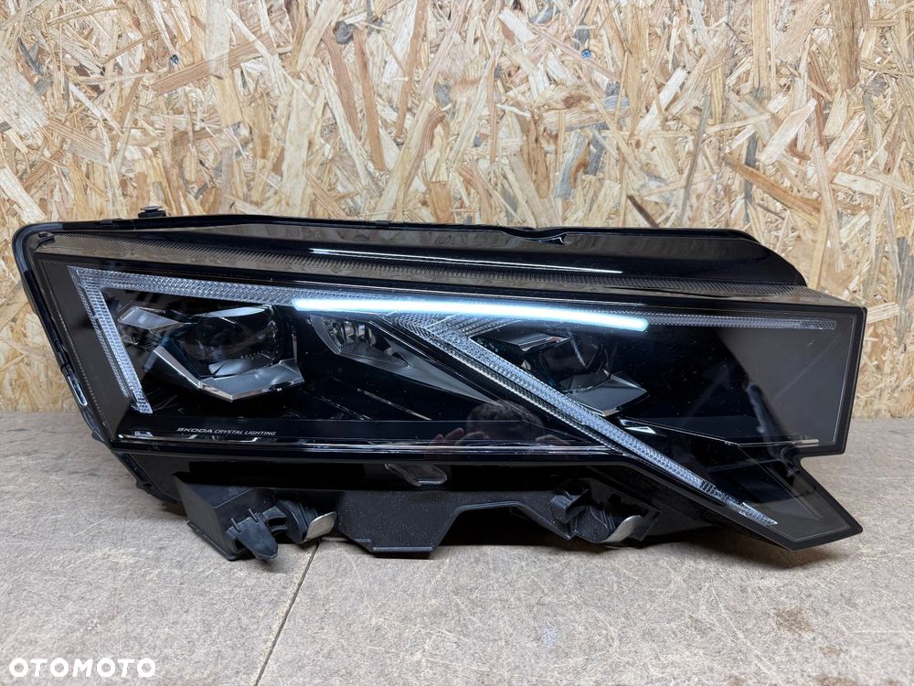 LAMPA PRAWA PRZEDNIA PRAWY PRZÓD FULL LED SKODA OCTAVIA 4 IV LIFT 5E4941036