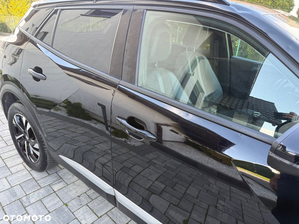 Peugeot 2008 TURBO 100 Allure - 37
