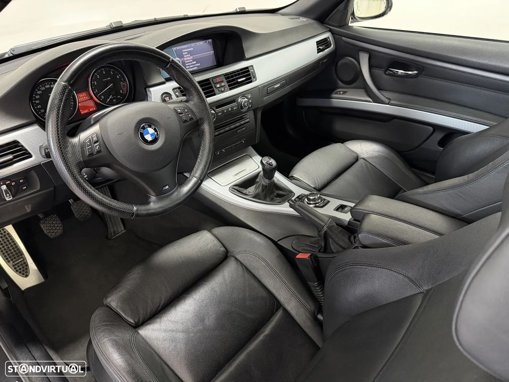 BMW 325 i M Sport Edition - 23
