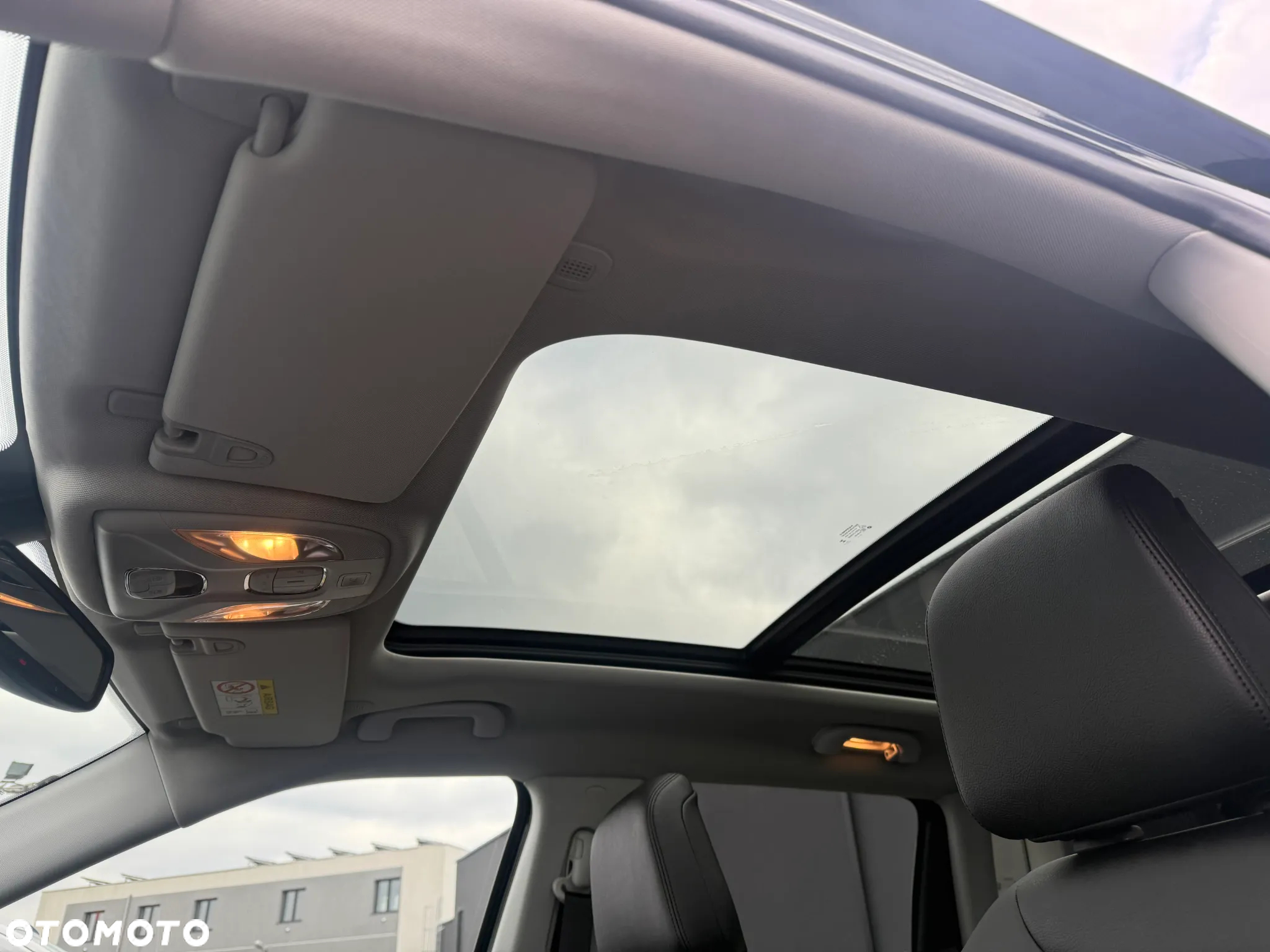 Jeep Compass - 16