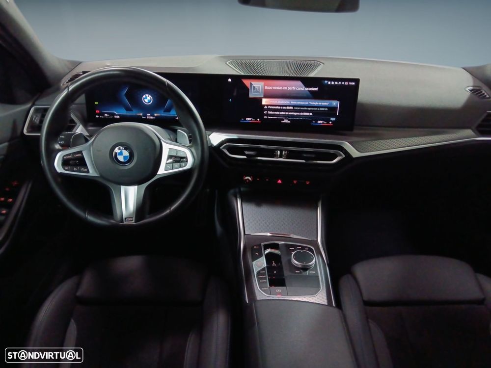 BMW 320 d Pack Desportivo M Auto - 14
