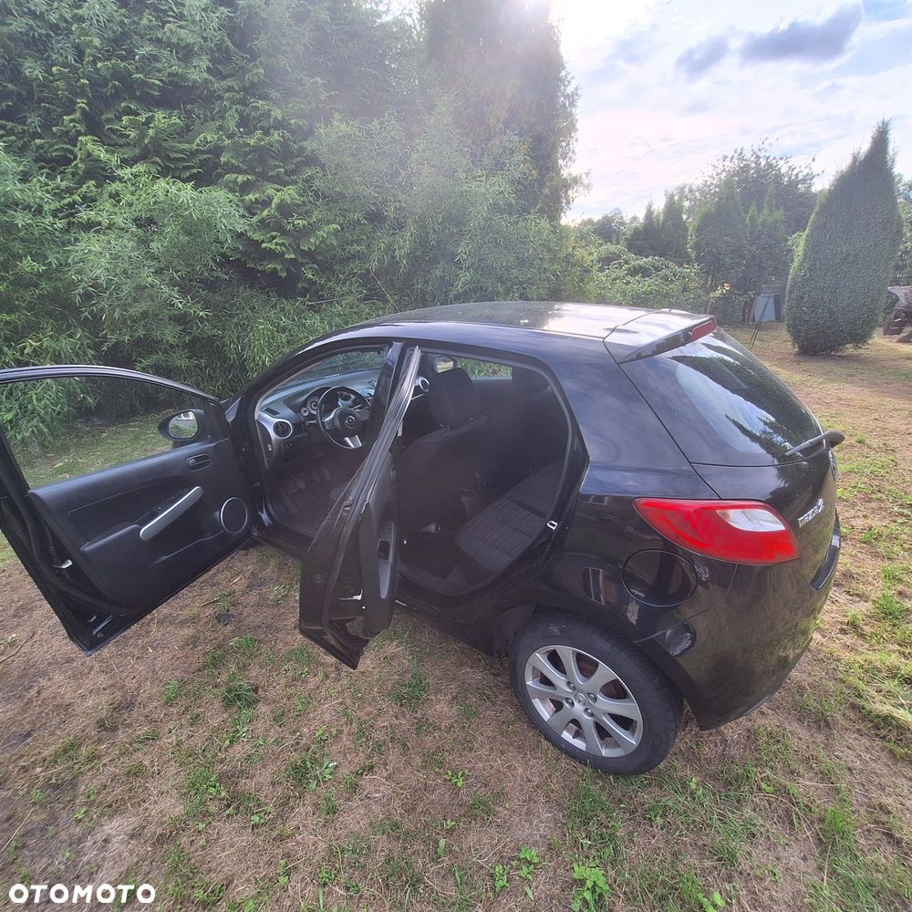 Mazda 2 - 5
