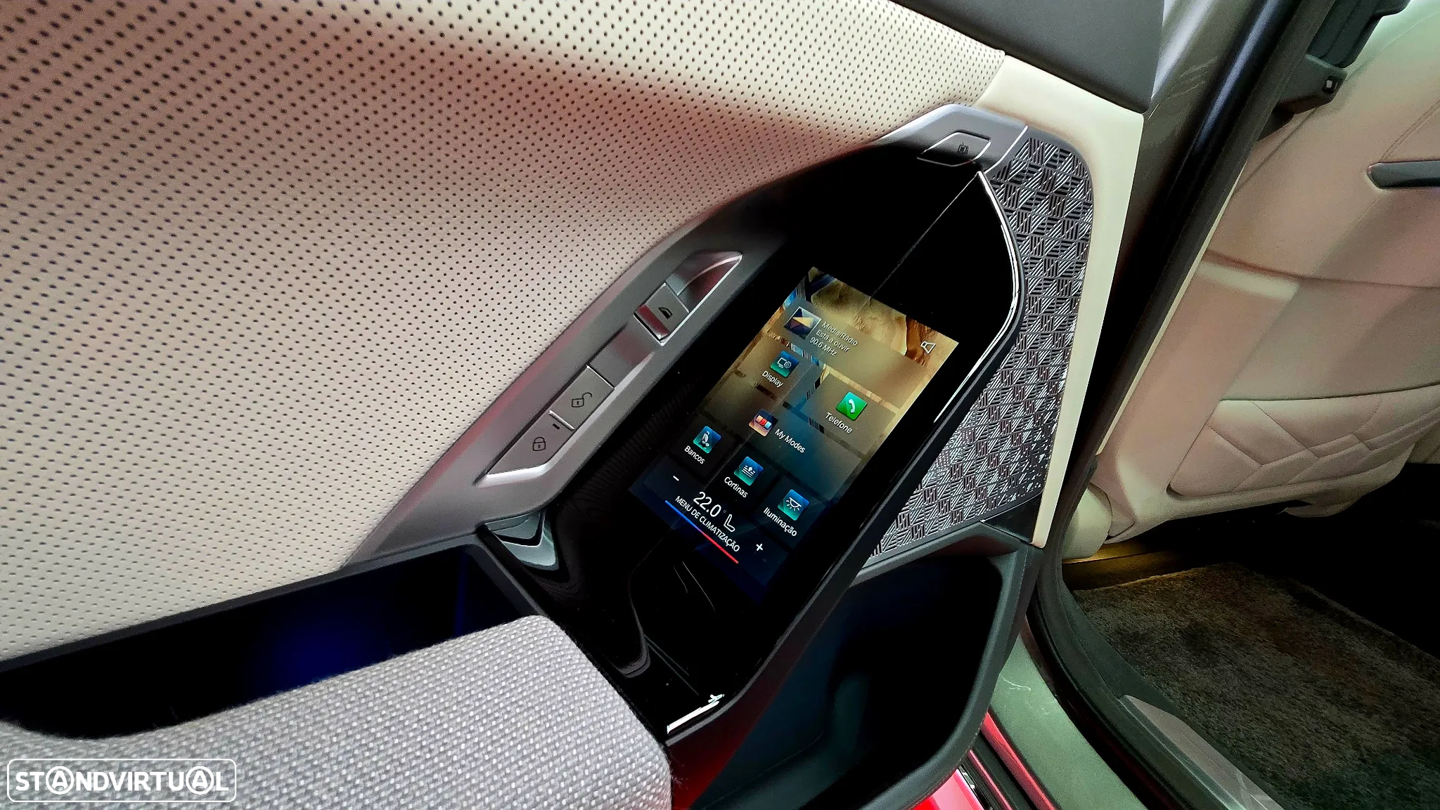 BMW i7 xDrive60 - 19