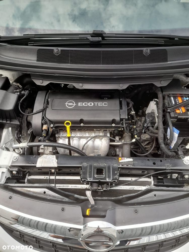 Opel Zafira Tourer 1.8 Edition - 9