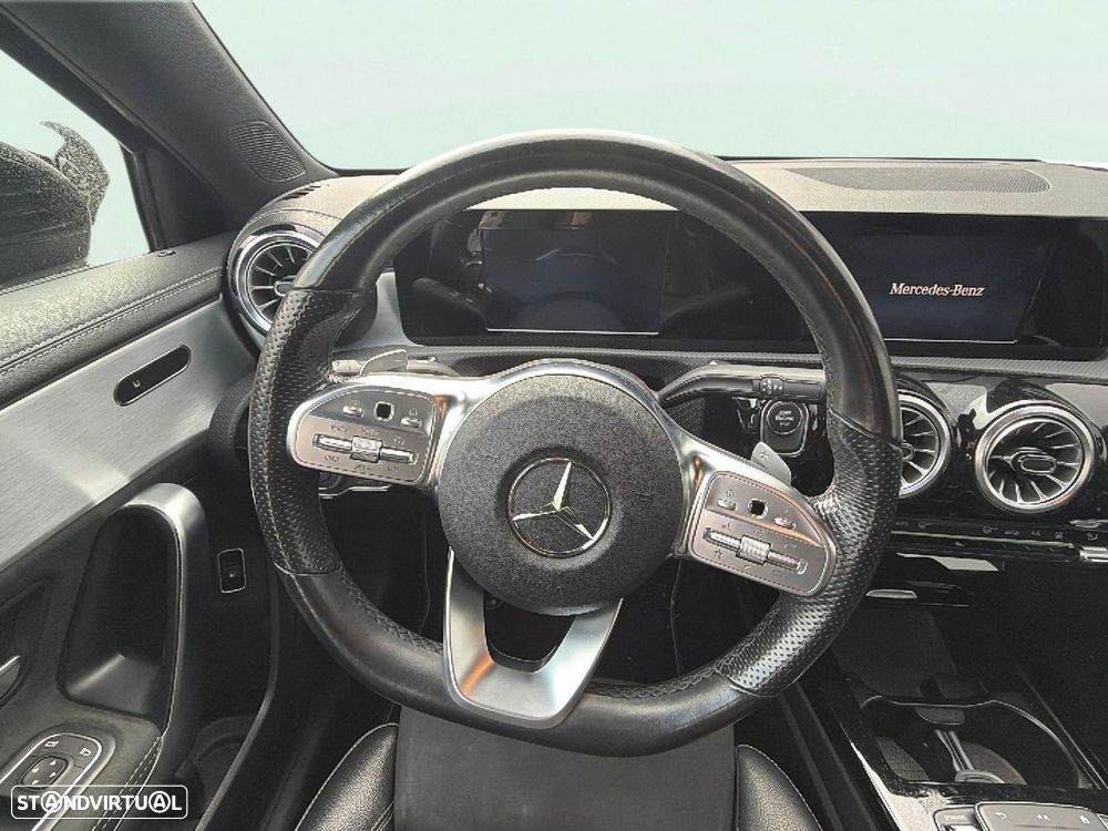 Mercedes-Benz A 250 - 10