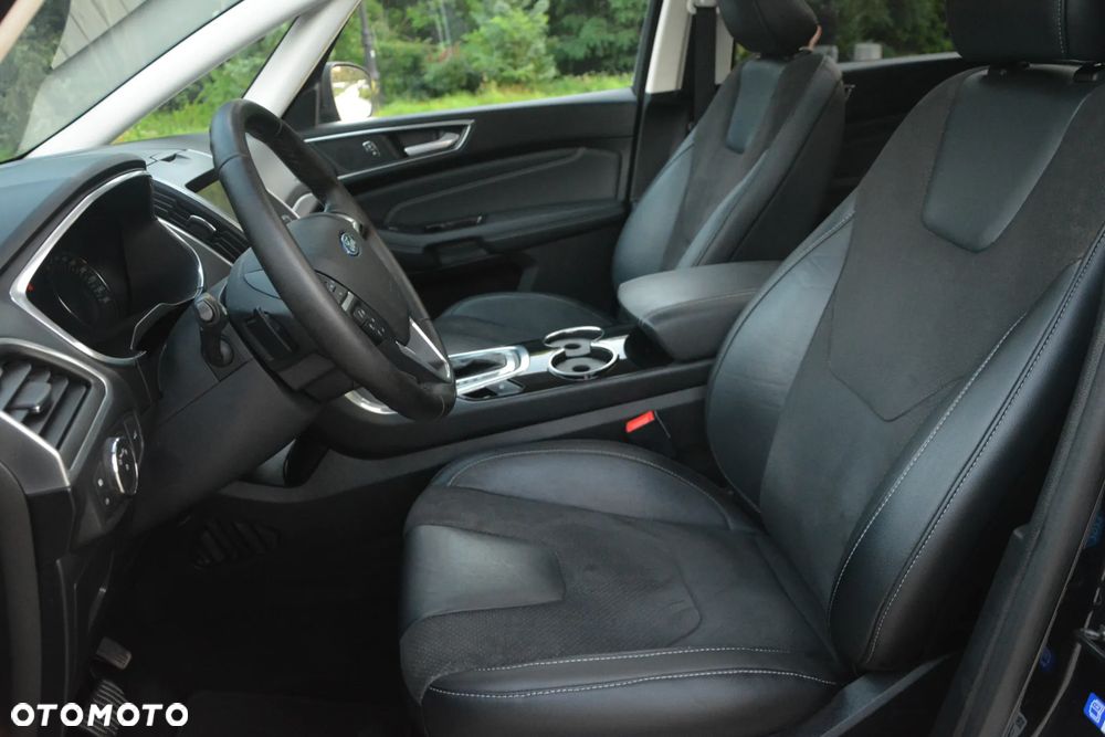 Ford S-Max 2.0 TDCi Titanium PowerShift - 23