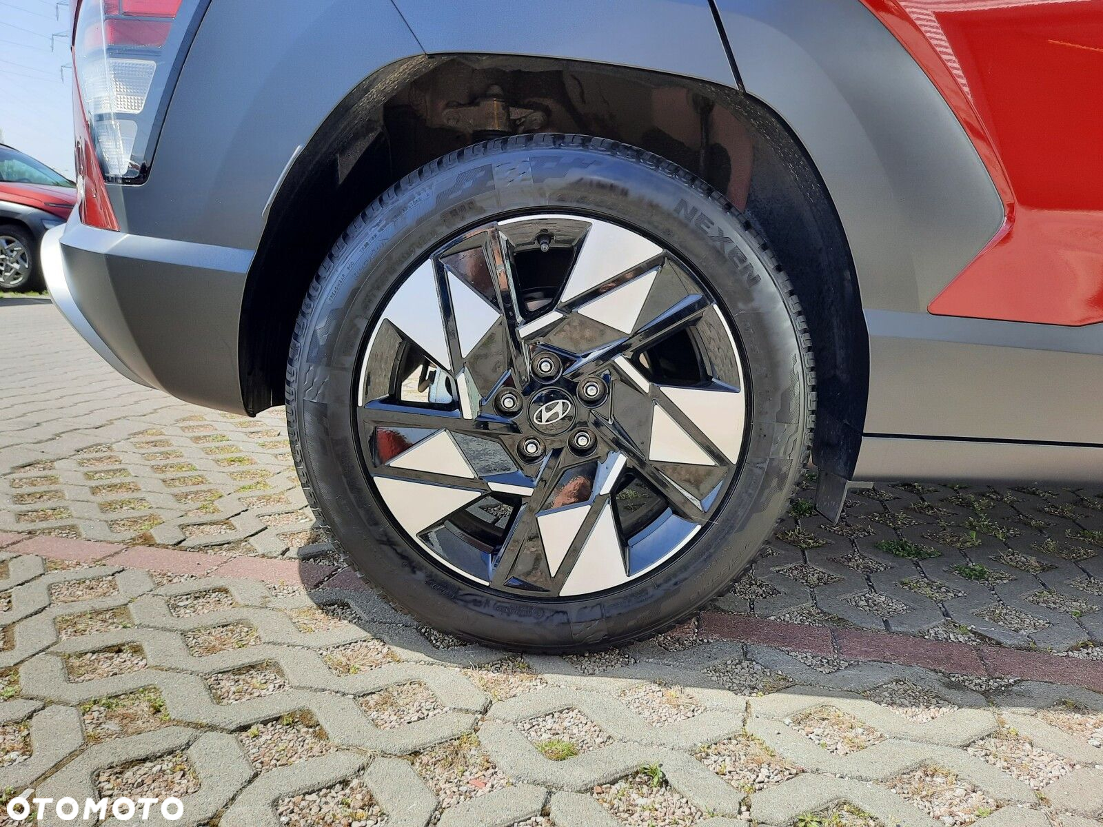 Hyundai Kona - 25