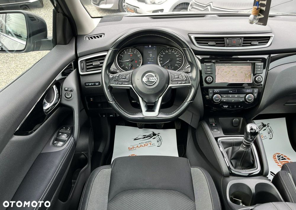 Nissan Qashqai 1.3 DIG-T Tekna - 11