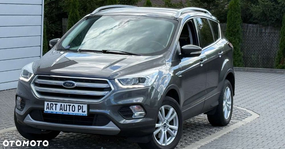 Ford Kuga - 2
