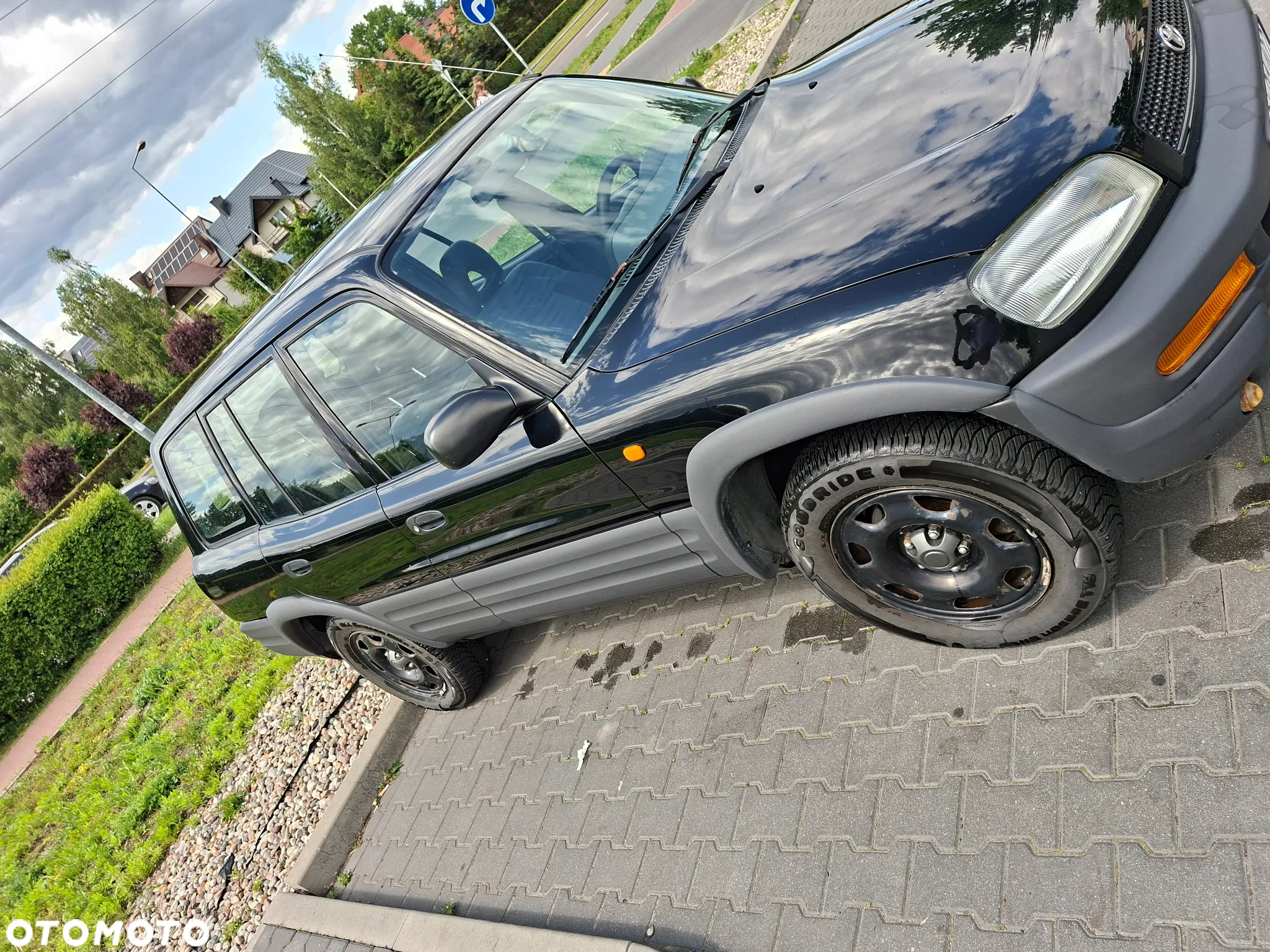 Toyota RAV4 2.0 - 3