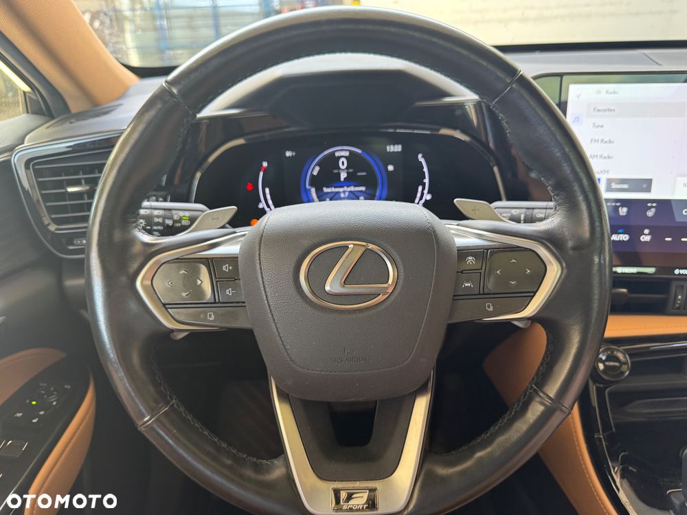 Lexus NX 350h F Sport AWD - 26