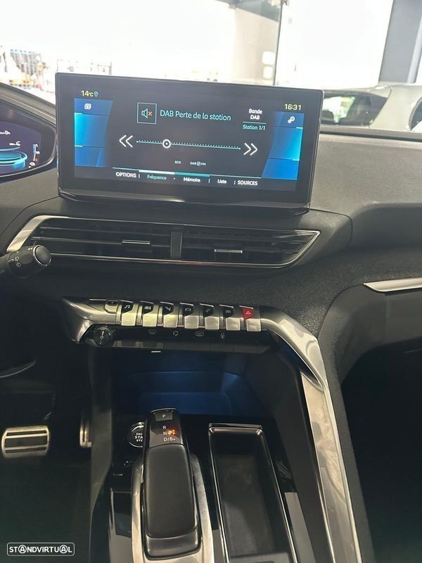 Peugeot 3008 - 11