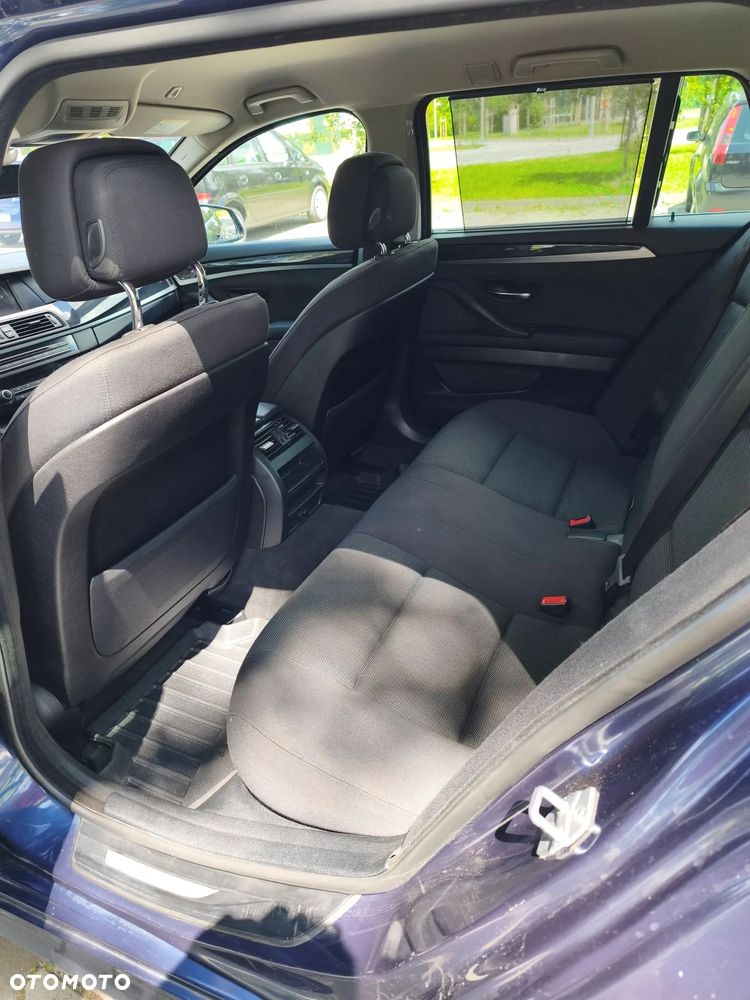 BMW Seria 5 520d - 10