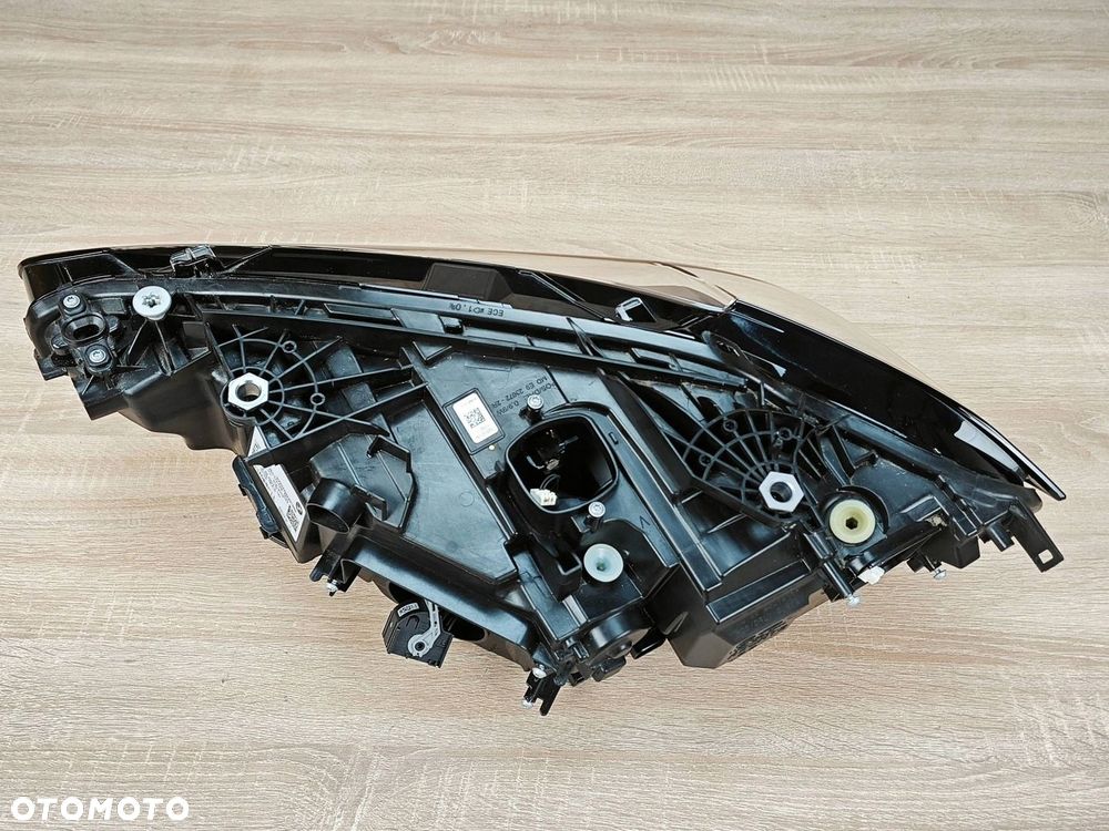 LAMPA PRAWY PRZÓD SHADOW LINE BMW 4 G22 G23 G26 M4 G80 G81 G82 G83 EU 33km - 3
