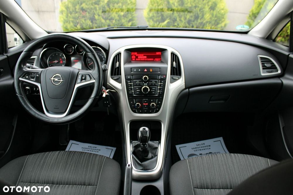 Opel Astra 1.4 T Active - 25
