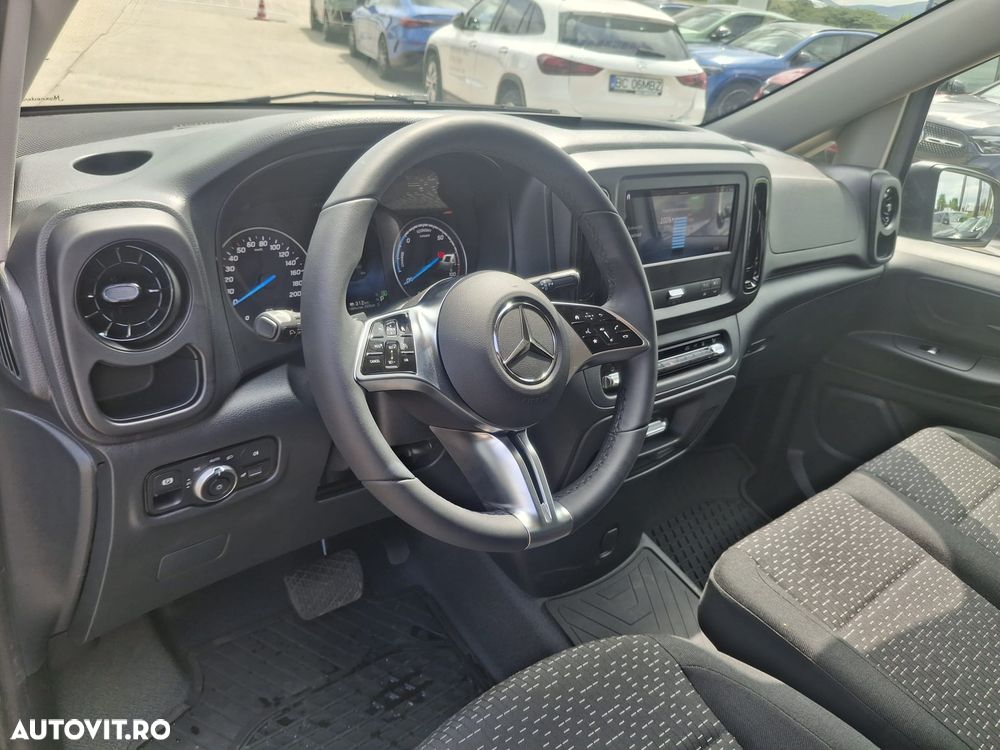 Mercedes-Benz eVito 112 - 12