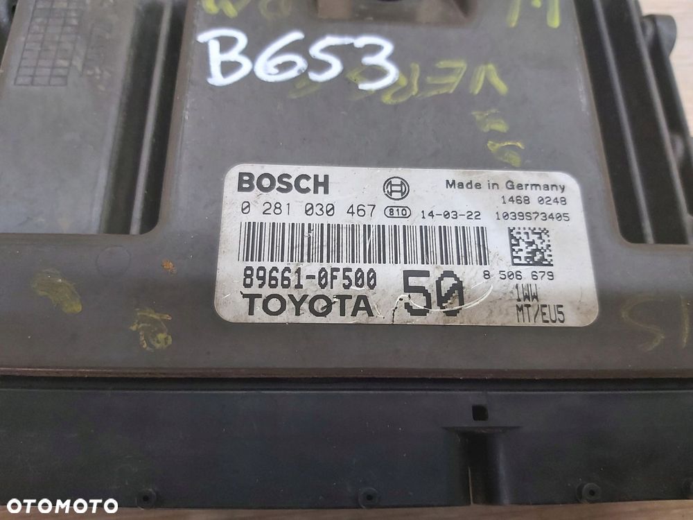 Toyota VERSO 13-18 r 1,6 d4d zestaw odpalenia komputer kluczyk 89661-0F500 - 5