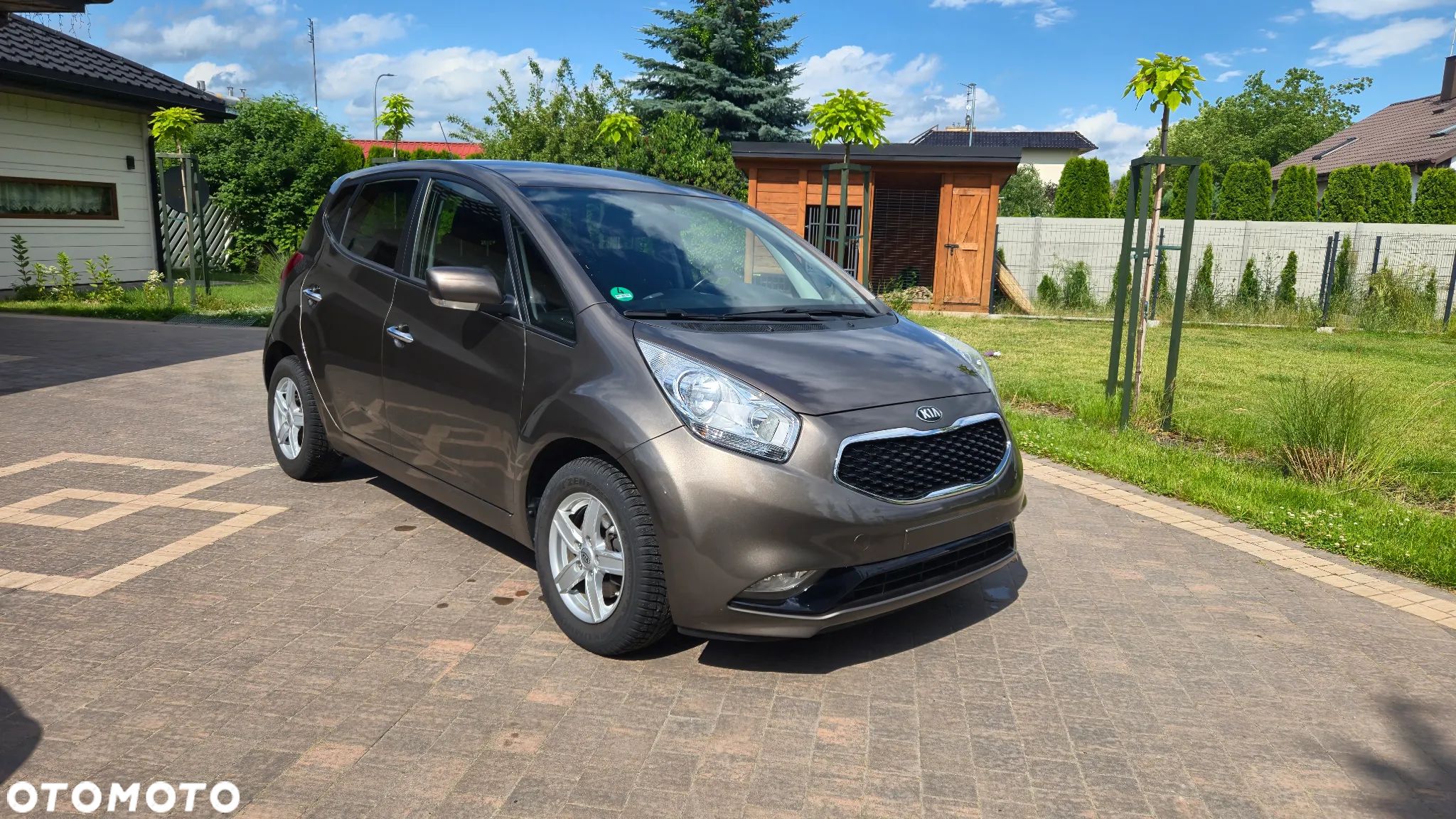 Kia Venga 1.4 CVVT Titanium Collection - 1