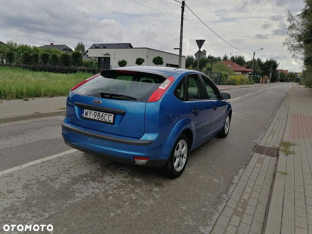 Ford Focus 1.8 Style - 3
