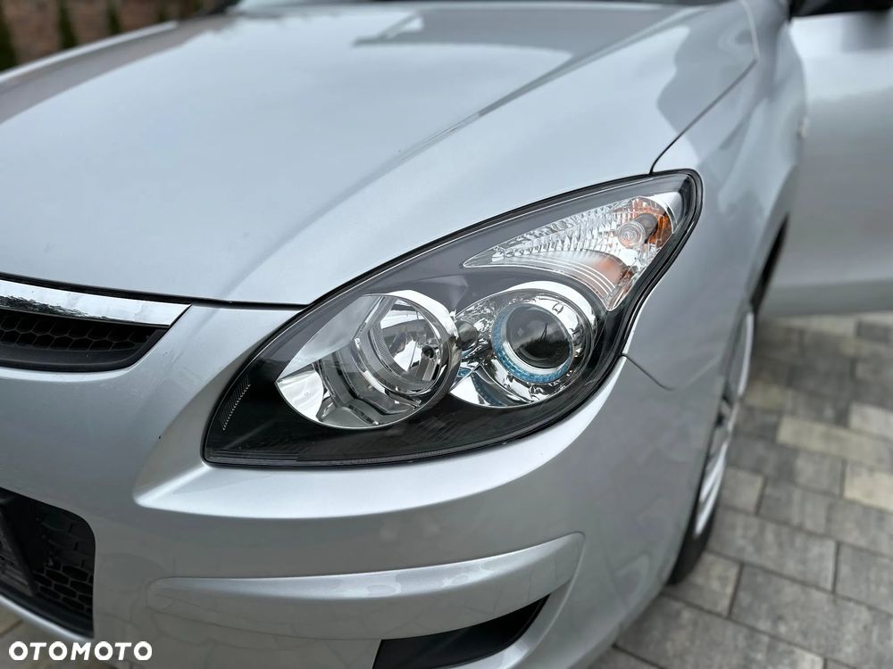 Hyundai i30 1.4 Edition Plus - 11